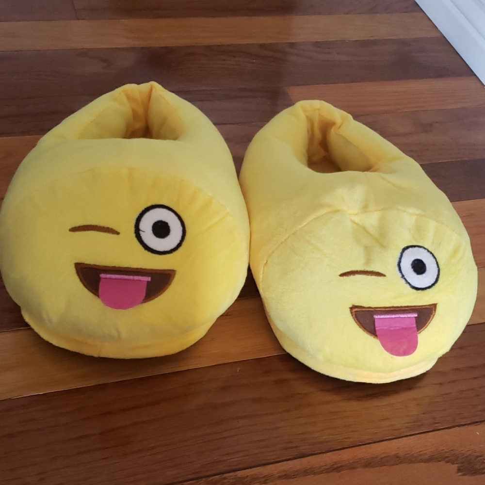Kids funny slippers shoes boots warm cozy size L